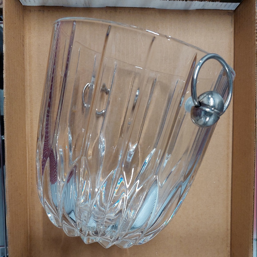 Mikasa Park Lane Crystal Ice Bucket – Elegant Barware, 8” Tall with Lift Rings